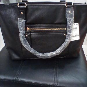 NWT INC international concepts purse